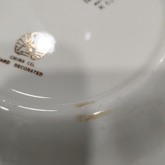 A FRIEND IN NEED DOG POKER ASHTRAY - Picture 3 of 4